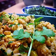 Pão de batata com legumes salteados